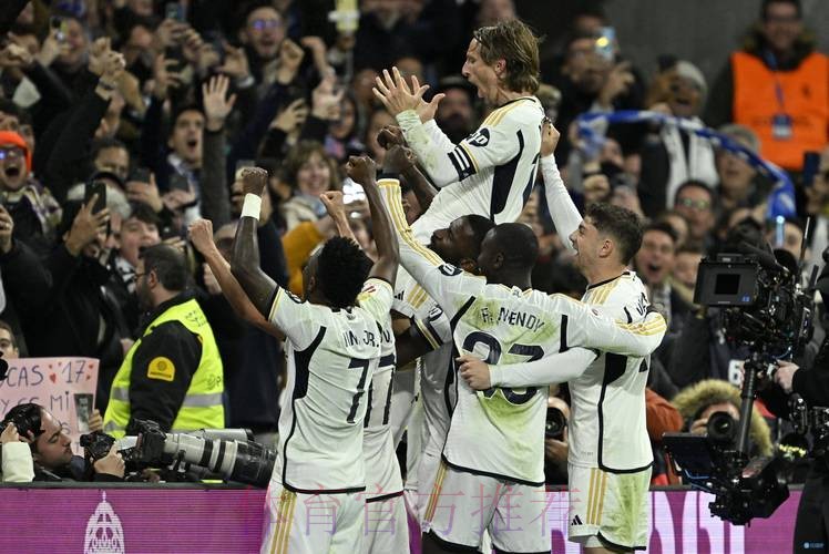 跟队-安帅邀请魔笛加入教练组 但球员希望继续踢球